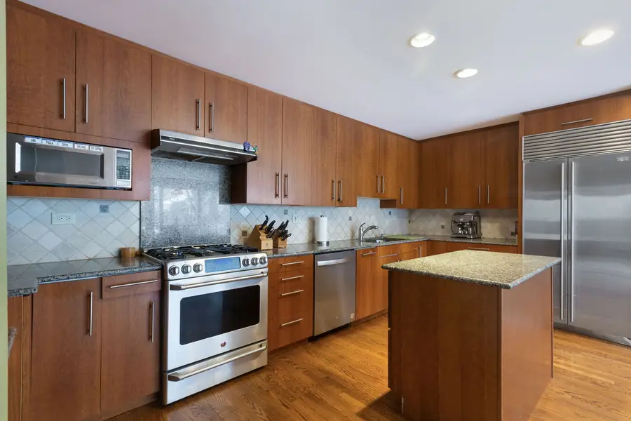 1430 Country Lane, Deerfield, IL 60015 - #2