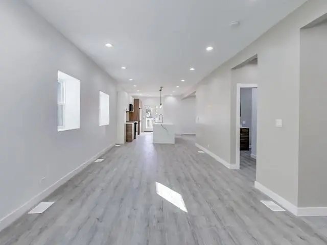 1721 W Arthur Avenue, Chicago, IL 60626 - Image #3