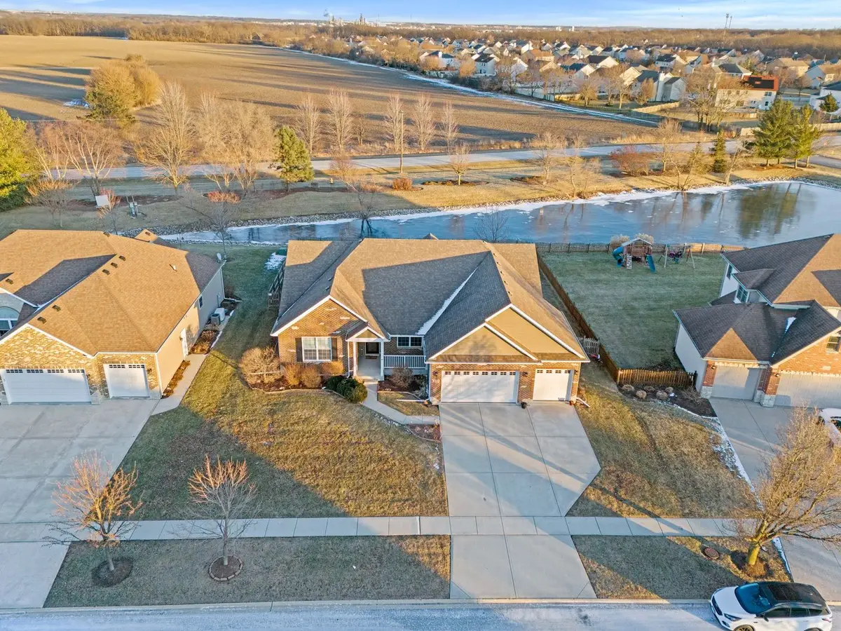 428 E Frontier Drive, Minooka, IL 60447 - Image #1