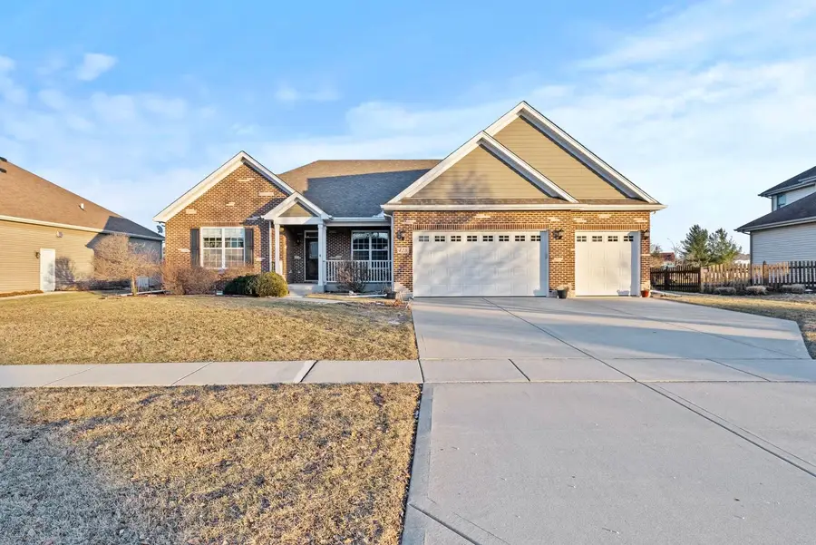 428 E Frontier Drive, Minooka, IL 60447 - Image #3