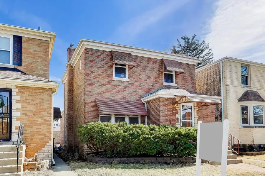 1811 Maple Avenue, Berwyn, IL 60402 - #3