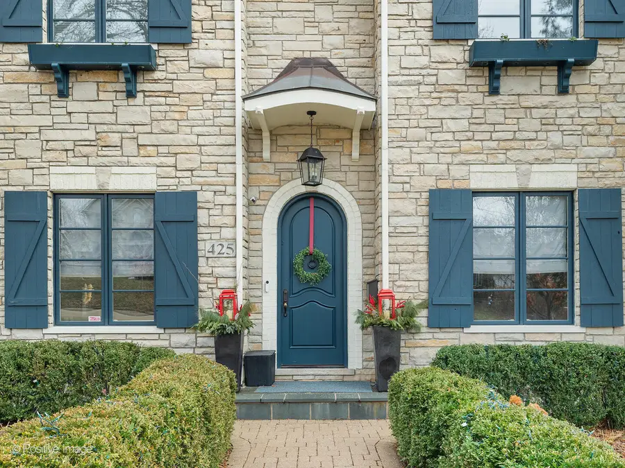 425 S Quincy Avenue, Hinsdale, IL 60521 - Image #3