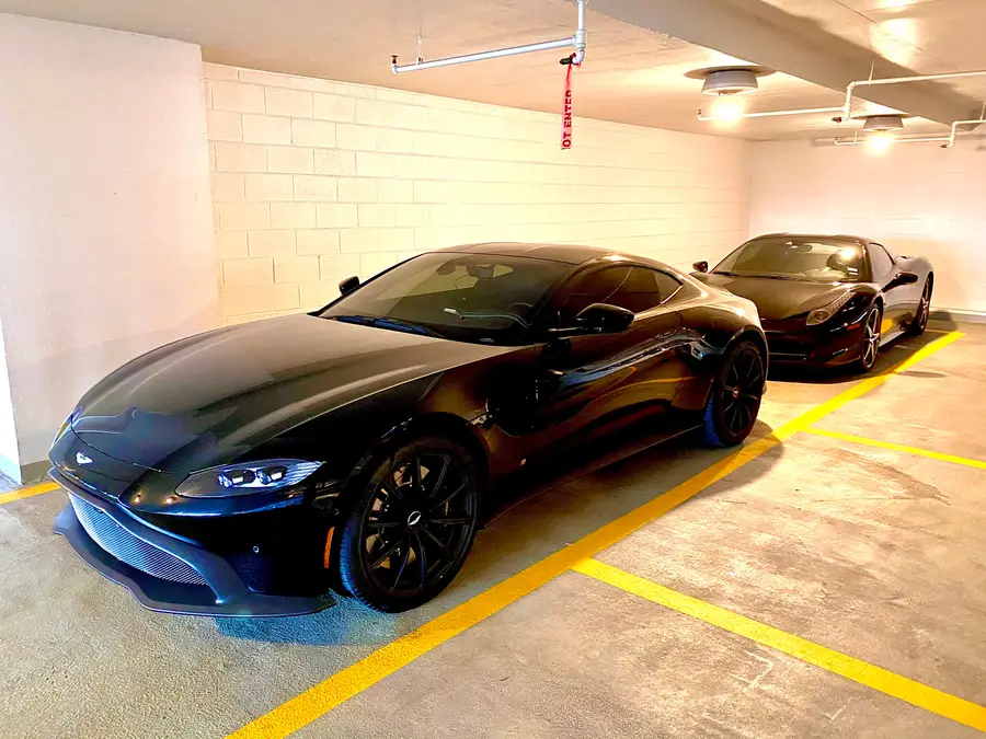 Address Withheld By Seller, Chicago, IL 60611 - Image #2