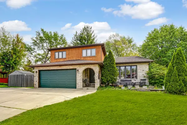 6732 W 113th Place, Worth, IL 60482