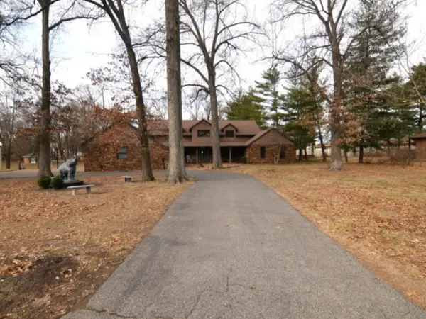 833 N 27th Street, Mt Vernon, IL 62864