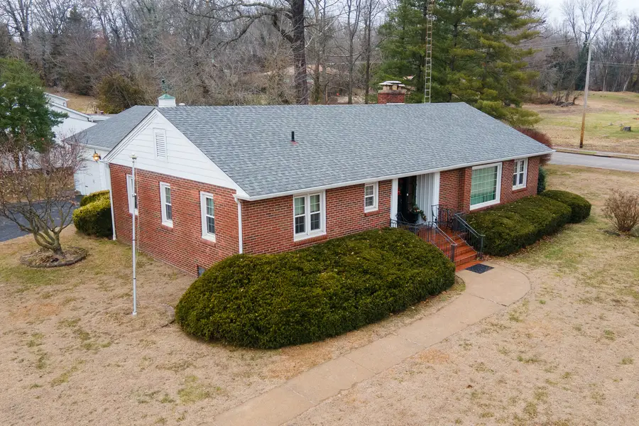 205 N Horrell Avenue, West Frankfort, IL 62896 - #2