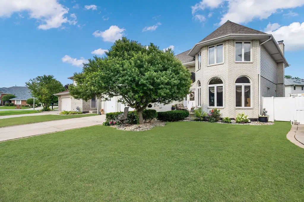 10745 Lockwood Avenue, Oak Lawn, IL 60453 - Image #1