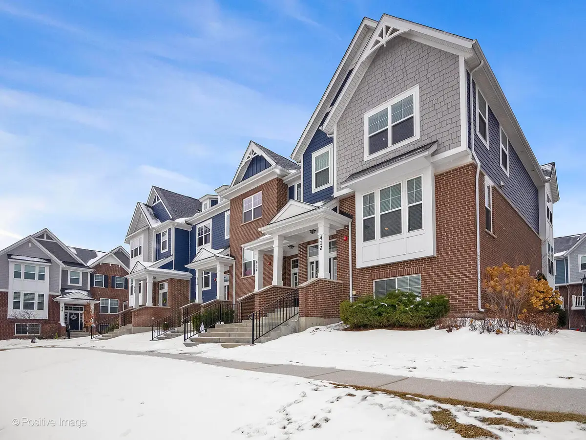 412 Bluff Avenue, La Grange, IL 60525 - #1