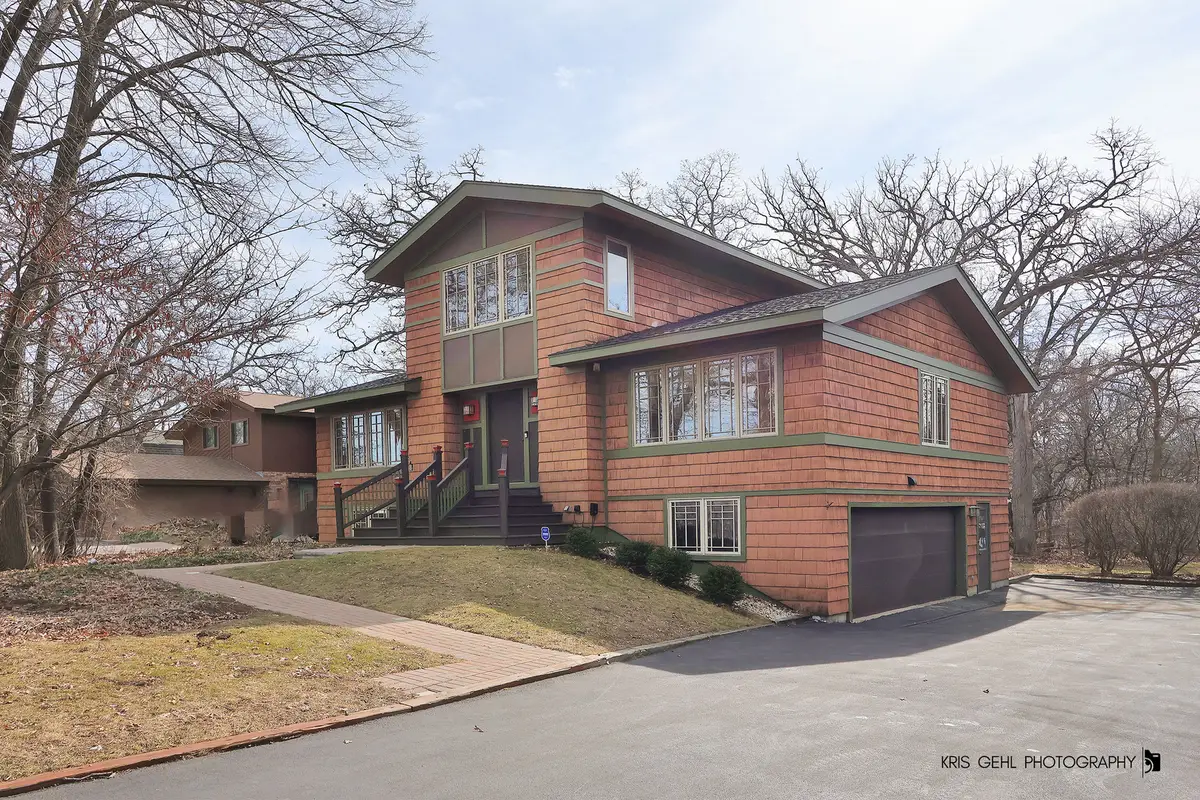 2335 Lake Avenue, Lakewood, IL 60014 - #1