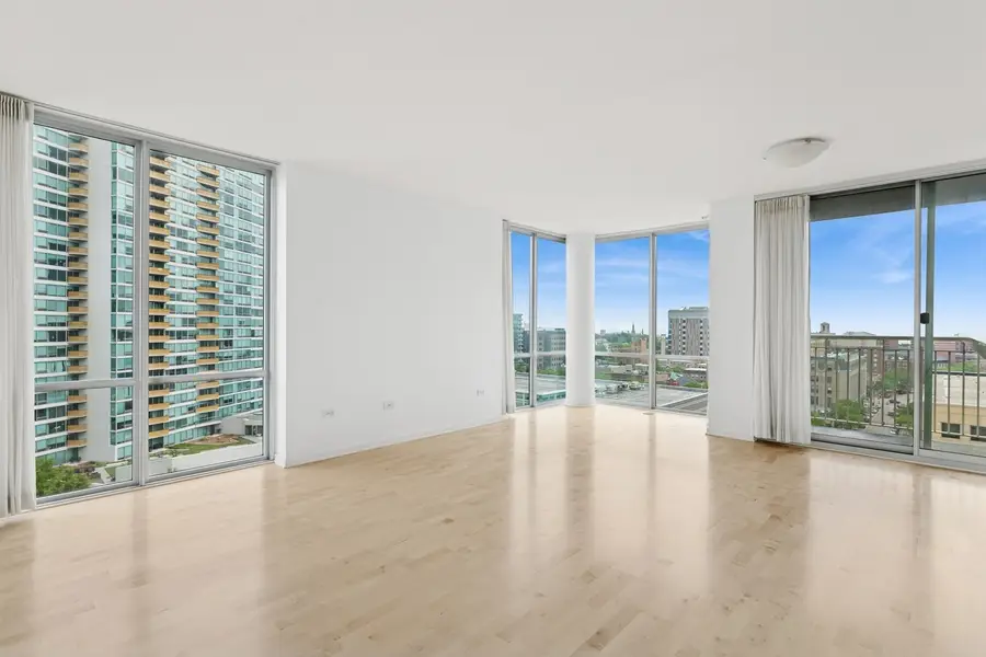 1640 Maple Avenue #1202, Evanston, IL 60201 - Image #2