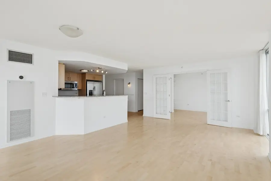 1640 Maple Avenue #1202, Evanston, IL 60201 - Image #3