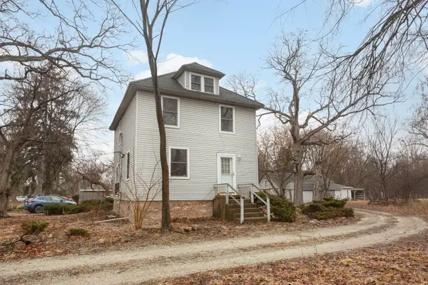 555 Trailside Lane, Des Plaines, IL 60016