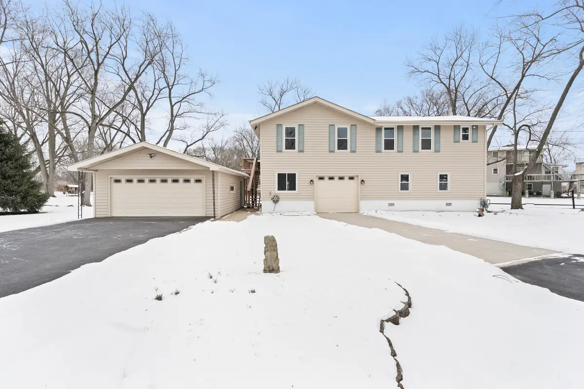 26033 W Catfish Drive, Wilmington, IL 60481 - Image #1