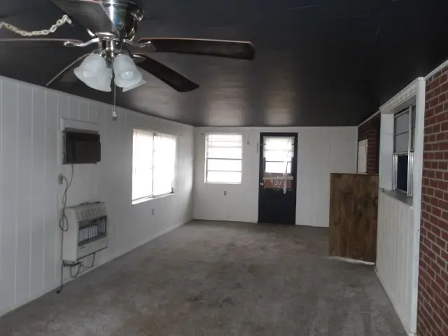 108 N Locust Street, Maroa, IL 61756 - Image #3