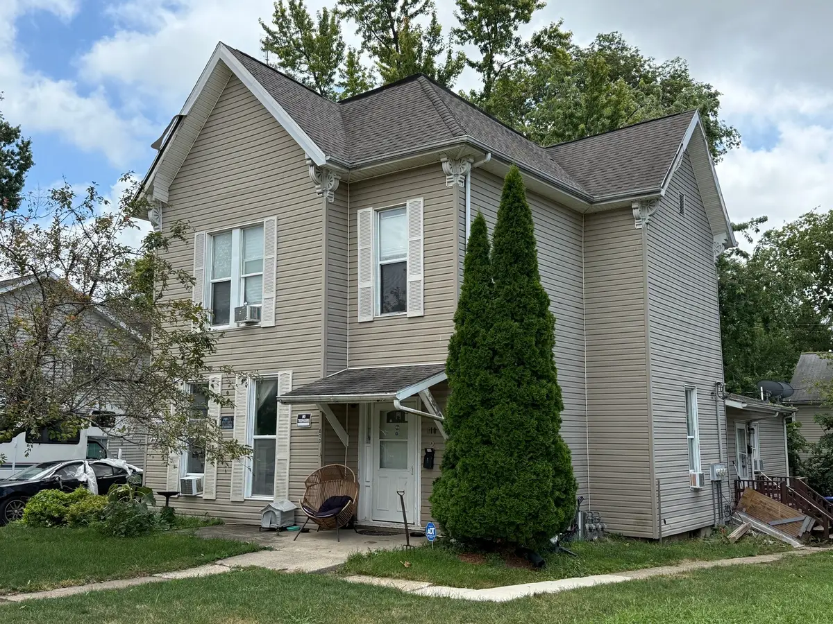 810 W Market Street, Bloomington, IL 61701 - Image #1