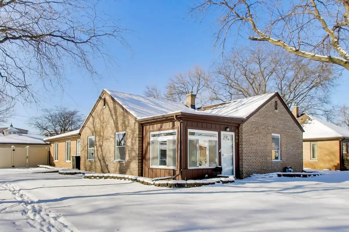 4350 Elm Avenue, Lyons, IL 60534 - Image #1