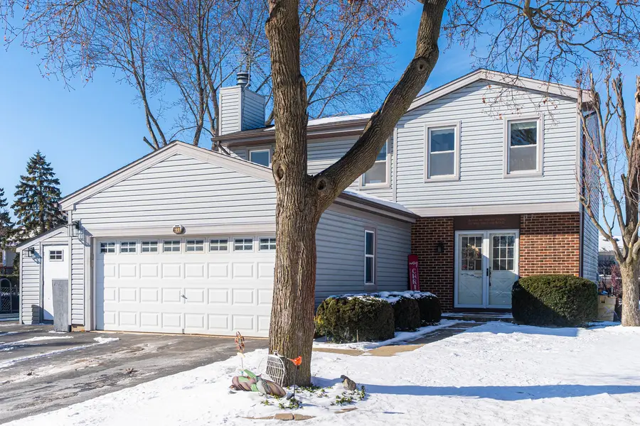230 Ashley Court, Roselle, IL 60172 - Image #2