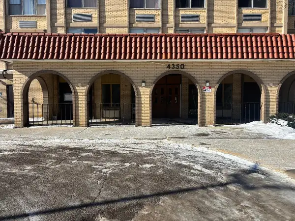 4350 W Ford City Drive #B1104, Chicago, IL 60652