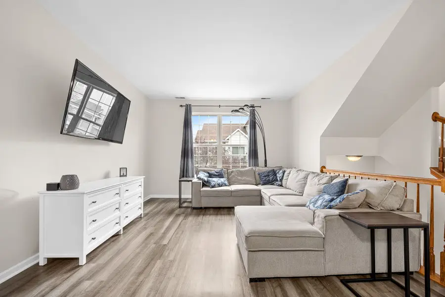 1658 N Fieldstone Drive, Shorewood, IL 60404 - Image #2