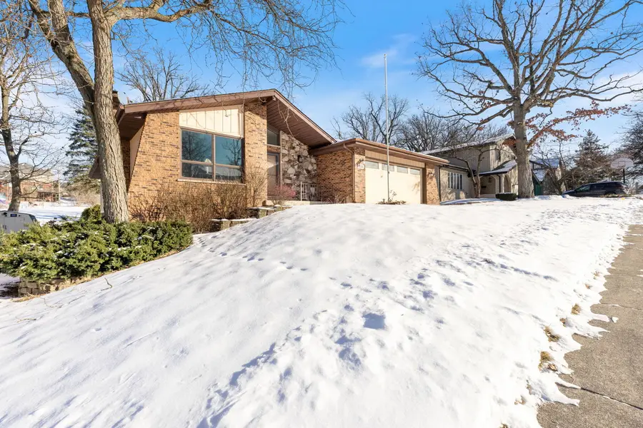 Address Withheld By Seller, Lemont, IL 60439 - #2