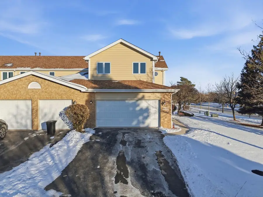 8648 Ballycastle Lane, Tinley Park, IL 60487 - Image #2