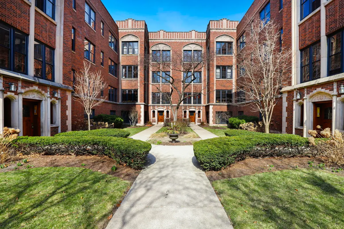 1360 E Madison Park #B, Chicago, IL 60615 - Image #1