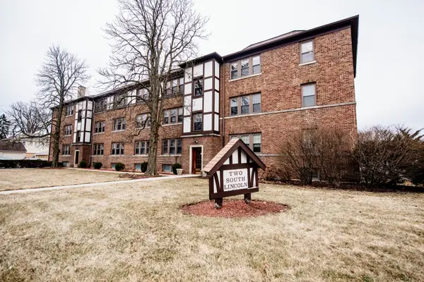 4 S Lincoln Avenue #2D, Park Ridge, IL 60068