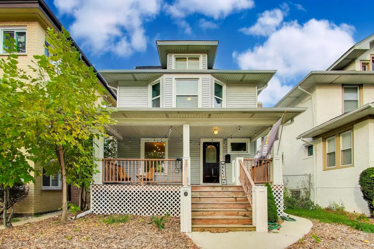 830 N Austin Boulevard, Oak Park, IL 60302 - Image #1