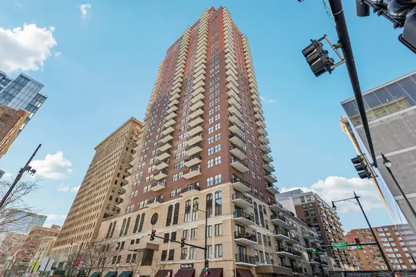 41 E 8th Street #2207, Chicago, IL 60605