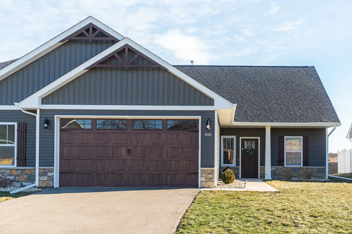 618 Anjali Court #618, Sycamore, IL 60178 - Image #1