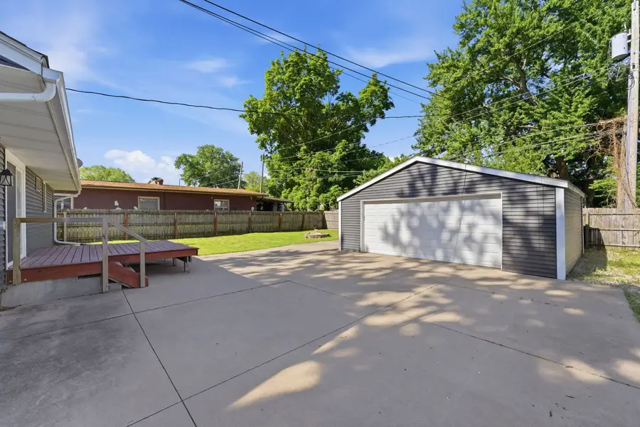 2210 N Fairmount Street, Davenport, IA 52804 - #3
