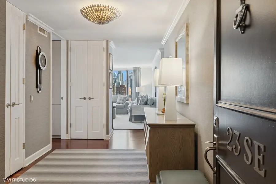 1555 N Astor Street #23SE, Chicago, IL 60610 - Image #2