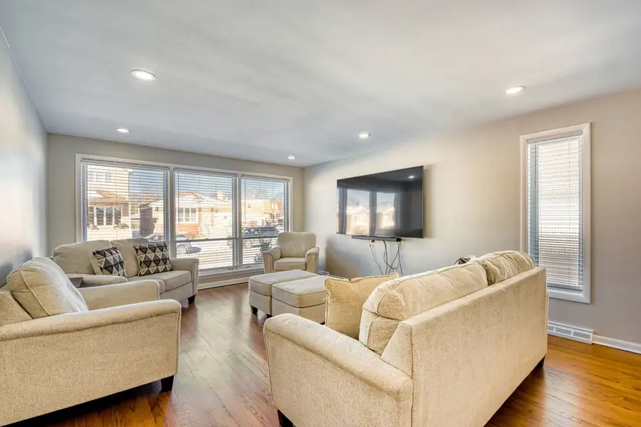 3643 W 113th Street, Chicago, IL 60655 - Image #3