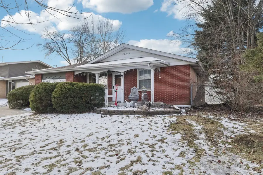 16520 Brockton Lane, Oak Forest, IL 60452 - Image #3