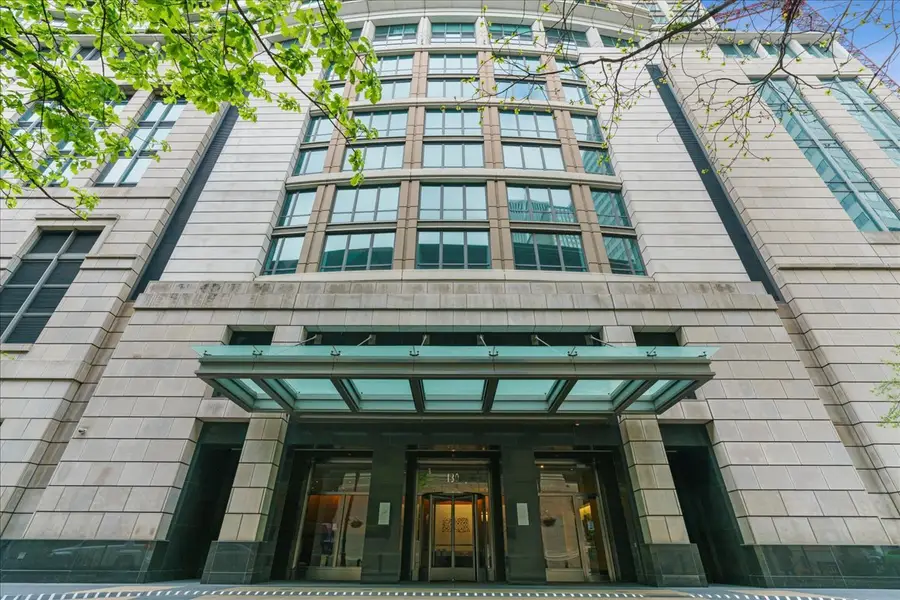 130 N Garland Court #3702, Chicago, IL 60602 - Image #2