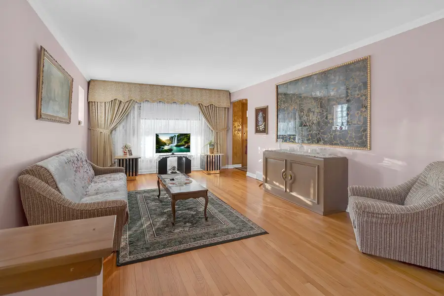 4501 N Osage Avenue, Norridge, IL 60706 - Image #3