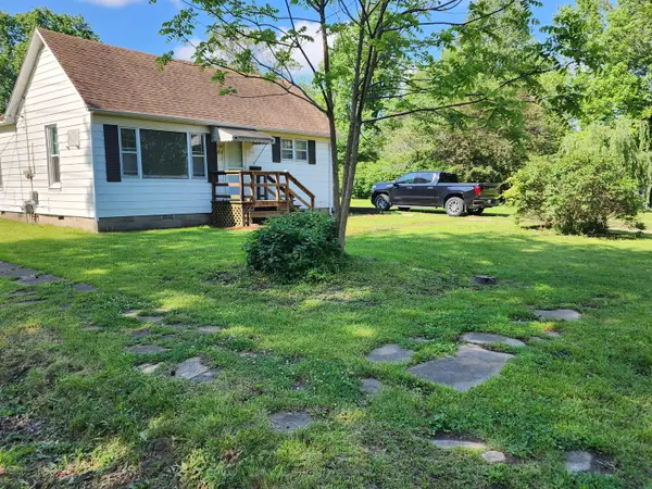 1300 W Madison Street, Herrin, IL 62948