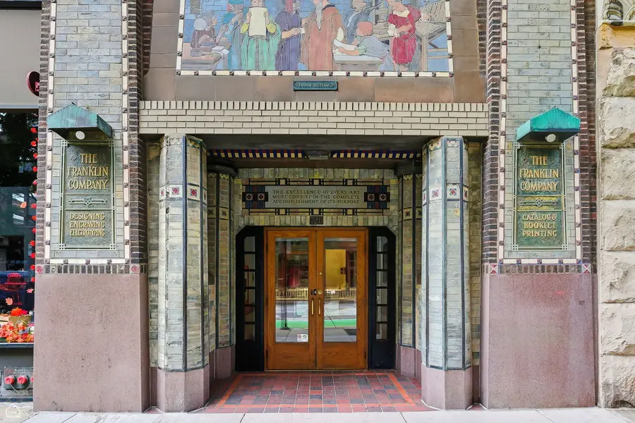 Address Withheld By Seller, Chicago, IL 60605 - Image #2