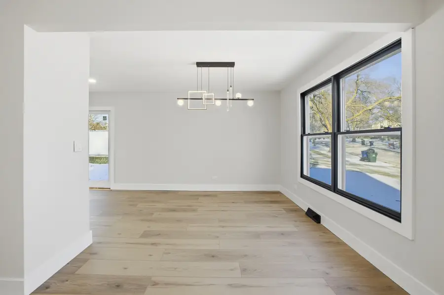 48 Starling Lane, Naperville, IL 60565 - Image #3