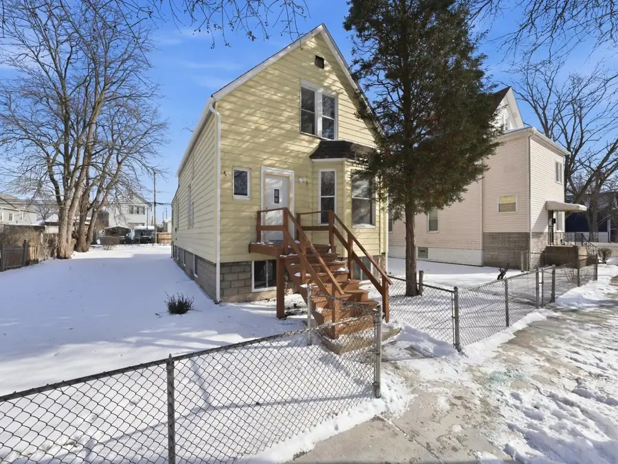 10451 S Hoxie Avenue, Chicago, IL 60617 - Image #2
