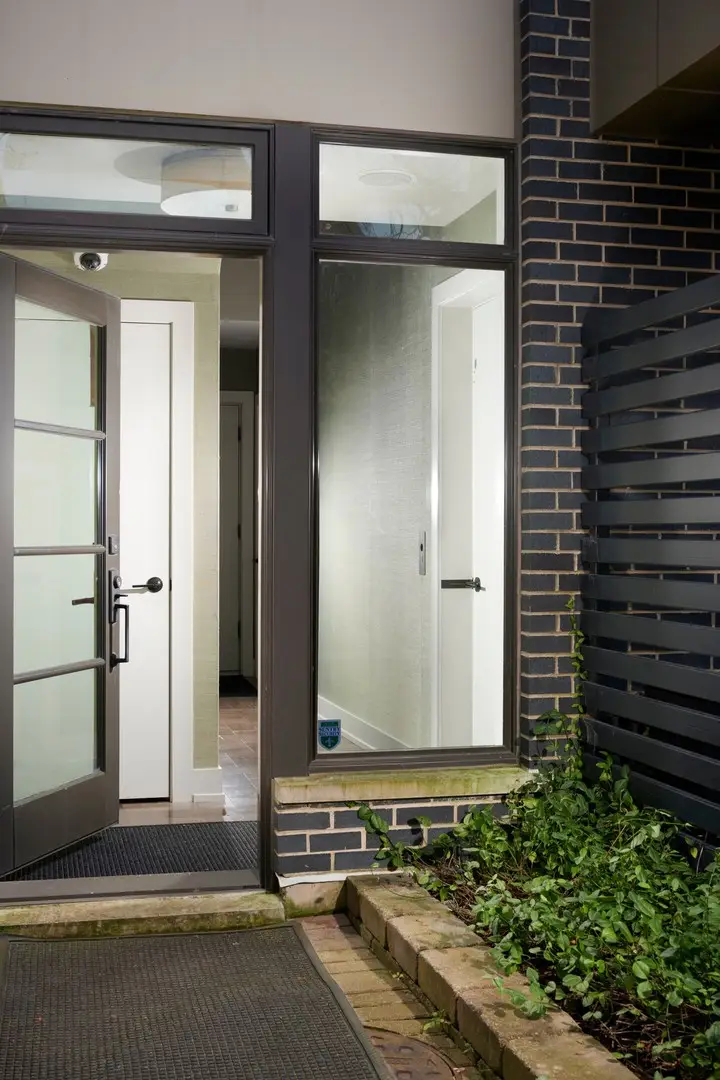 1305 W Diversey Parkway #2, Chicago, IL 60614 - #2