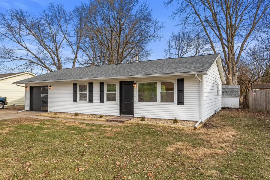 1710 Crescent Drive, Champaign, IL 61821 - Image #2