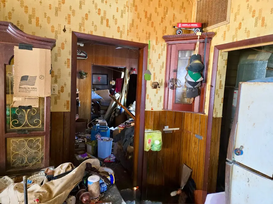 313 S Royal Street, Royalton, IL 62983 - #3