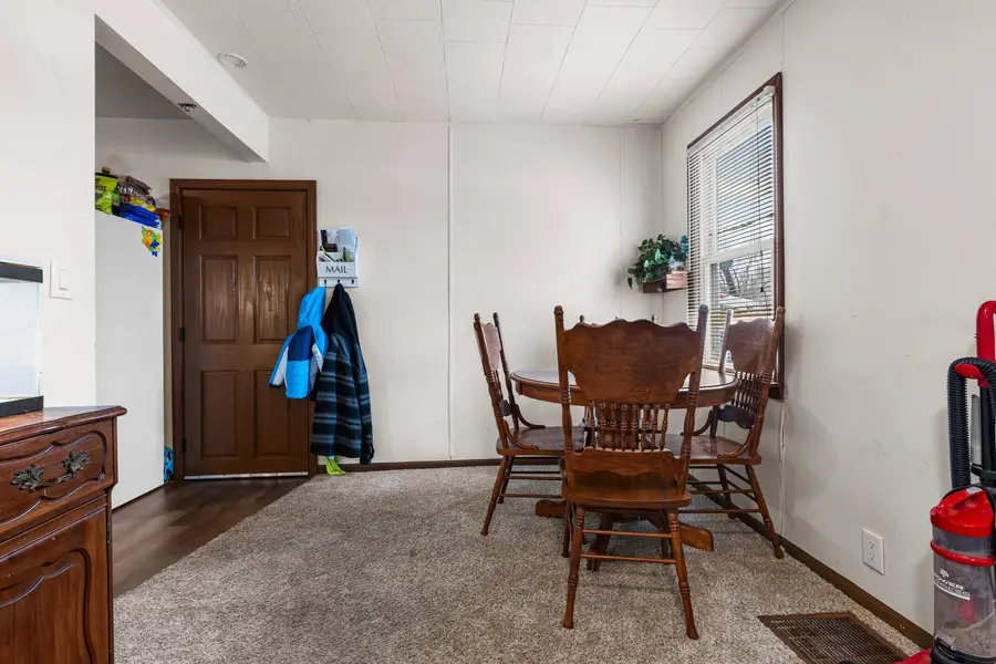 525 S Memorial Avenue, Rockford, IL 61102 - #3