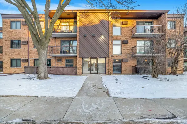 5511 N Chester Avenue #26, Chicago, IL 60656