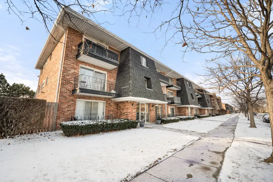 11016 S Keating Avenue #1B, Oak Lawn, IL 60453 - Image #2