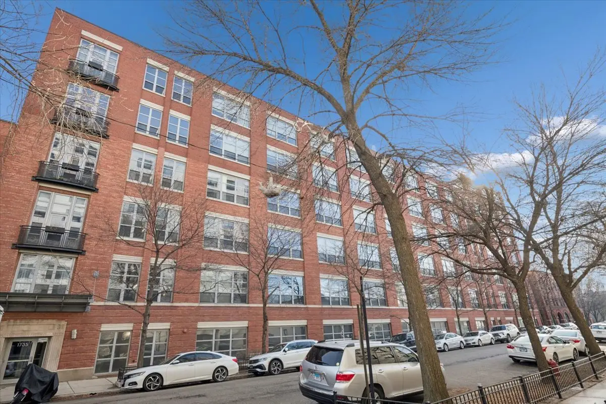 1735 N Paulina Street #214, Chicago, IL 60622 - Image #1