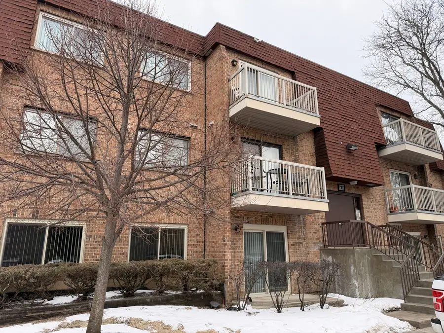 607 W Central Road #7A-4, Mount Prospect, IL 60056 - Image #2