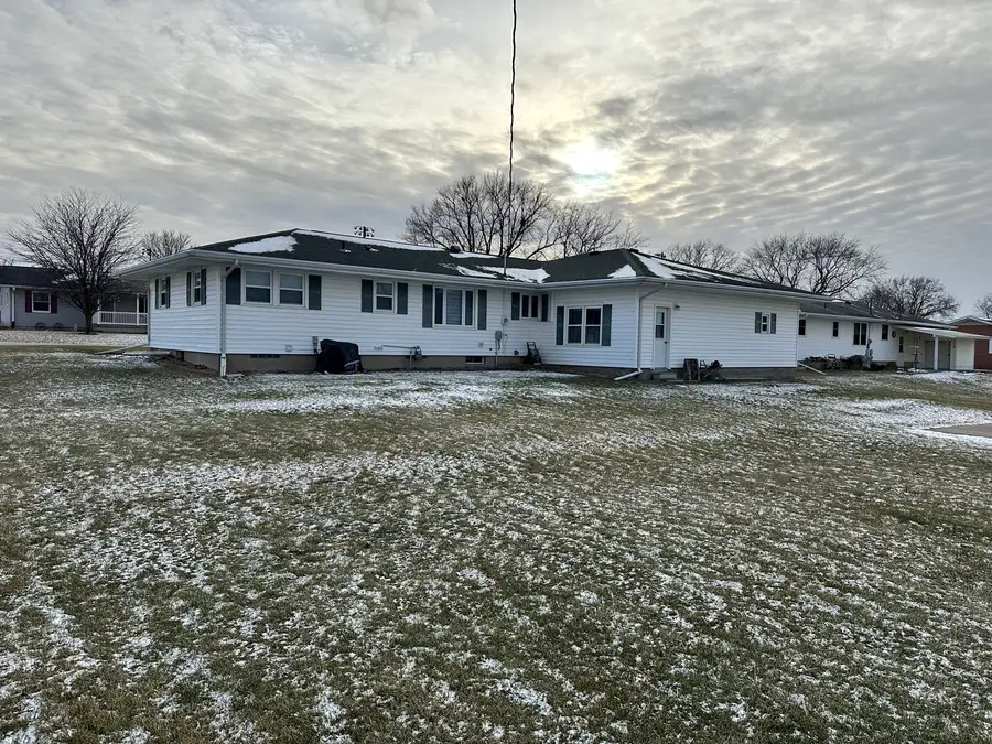 402 W South Street, Preston, IA 52069 - #2