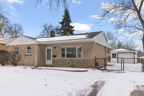 5441 Benton Avenue, Downers Grove, IL 60515